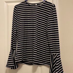 Never Worn Shirt. Size L